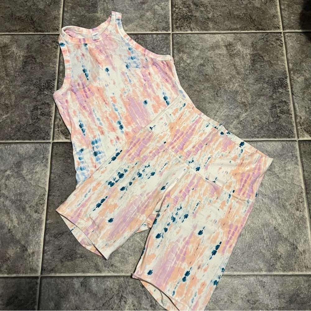 Old Navy Tie Dye Set